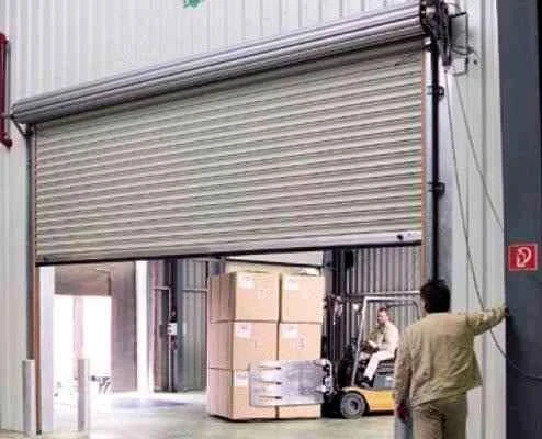 Imagem ilustrativa de porta rápida industrial são paulo